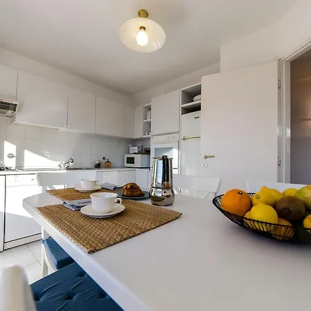 Altido Marvellous Penthouse In Appartement Rapallo