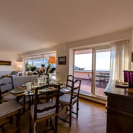 Altido Marvellous Penthouse In Rapallo