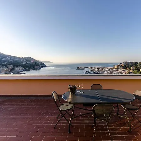 Altido Marvellous Penthouse In Rapallo