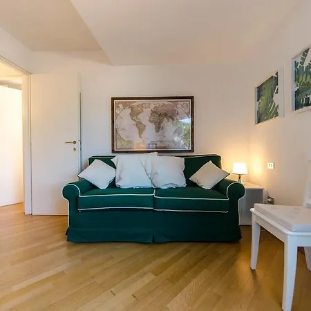 Appartement Altido Marvellous Penthouse In