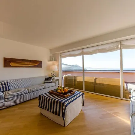 Altido Marvellous Penthouse In Appartement *